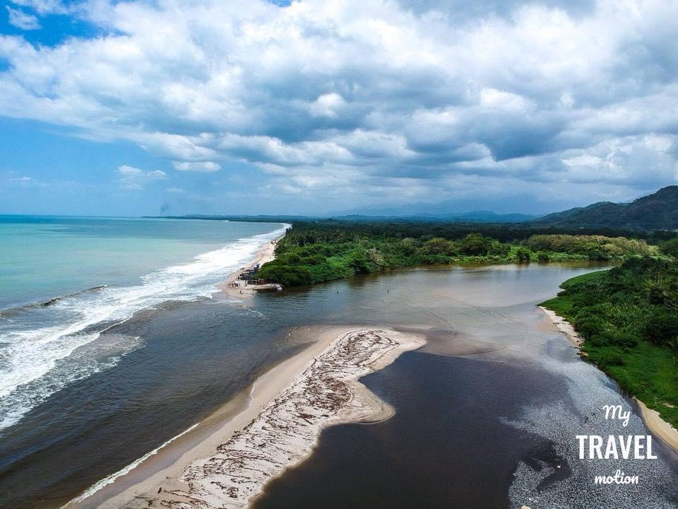 Los Hermanos Beach Hostal Guachaca Екстер'єр фото